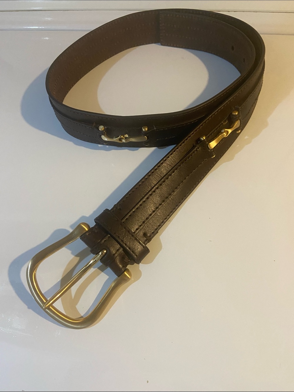 ANN TAYLOR Brown Leather Belt with Gold Hardware SIZE MED 40in long 3in wide EC